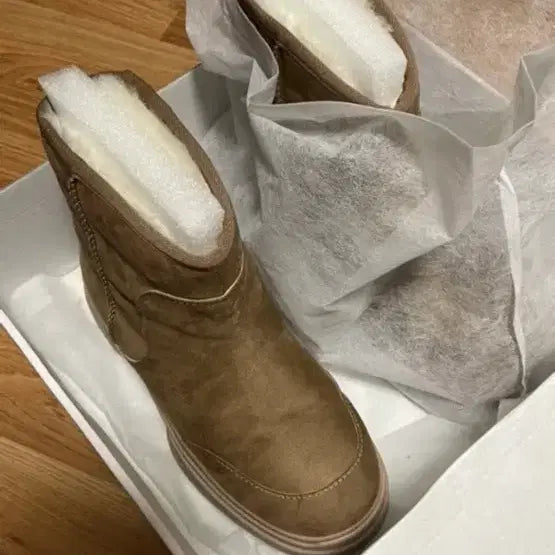 [BUNJANG] paes Western Fur Boots / paes 웨스턴 퍼 부츠