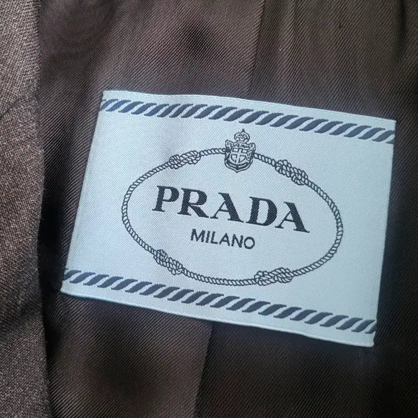 [BUNJANG] Prada Triangle Patch Blazer / 프라다 삼각패치 블레이져