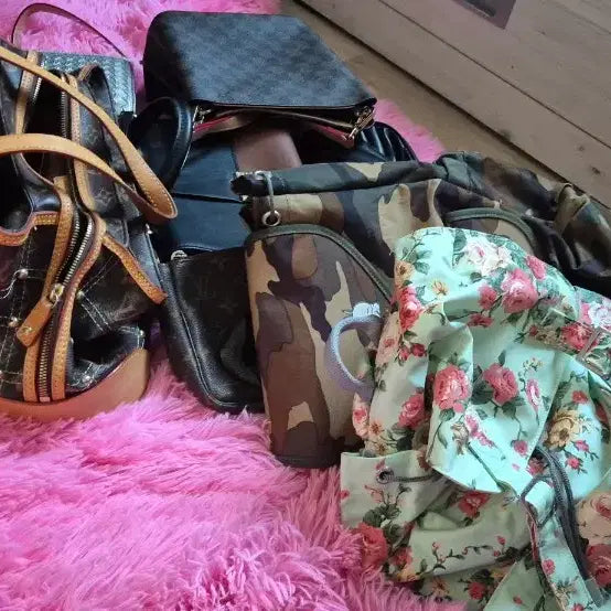 [BUNJANG] Assorted Tote Bags / 가방 모음