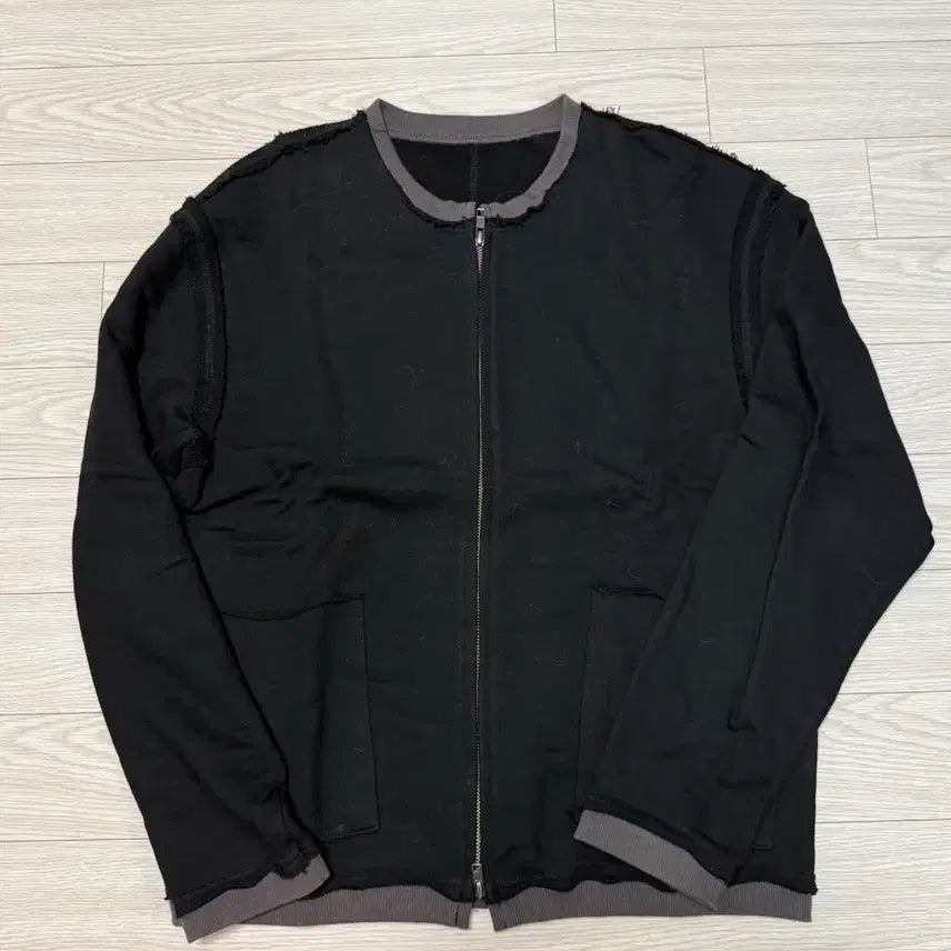 [BUNJANG] Hatching Room Cardigan (Size 2) / 해칭룸 가디건 2사이즈