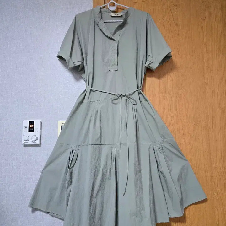 [BUNJANG] Unbranded Khaki Short-Sleeve Shirt Dress / 반팔 셔츠 원피스 카키