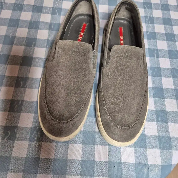 [BUNJANG] Prada Suede Slip-on Gray / 프라다 스웨이드 슬립온 그레이