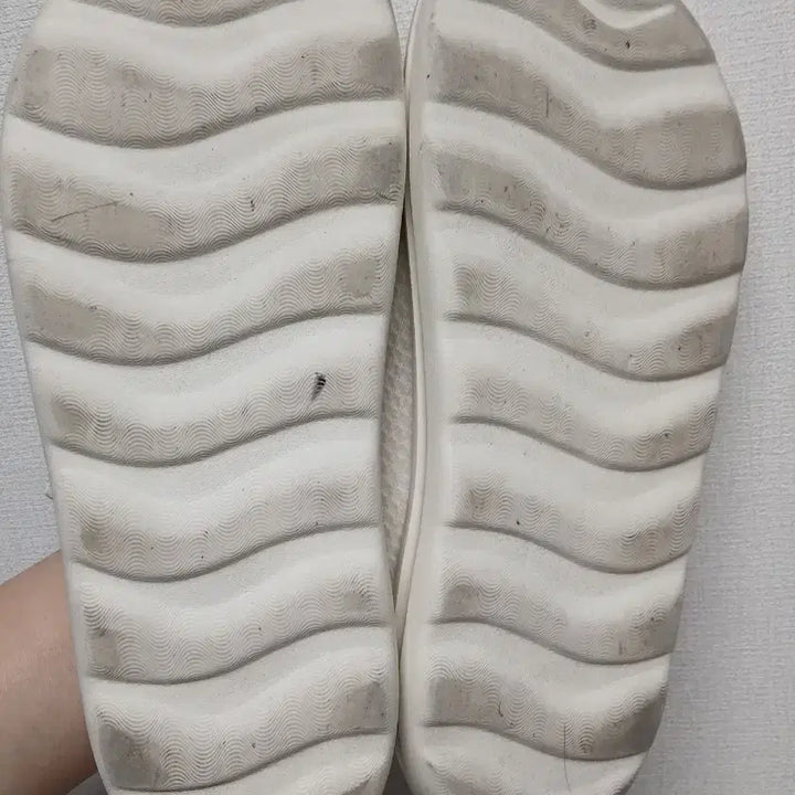 [BUNJANG] Fila Slippers / 휠라 슬리퍼