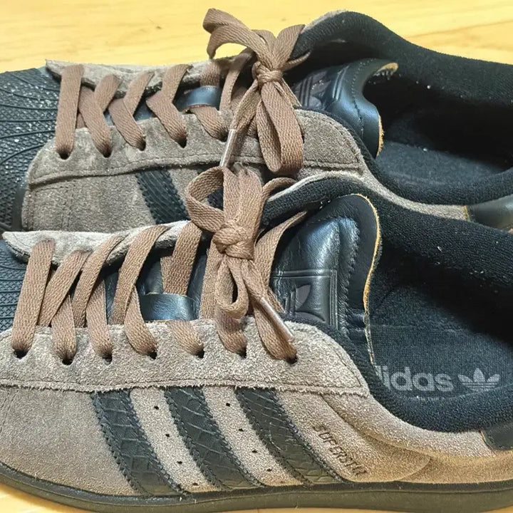 [BUNJANG] Adidas Superstar 2 Brown Core Black Sneakers / 아디다스 슈퍼스타 2 브라운 코어 블랙 260사이즈 판매합니다