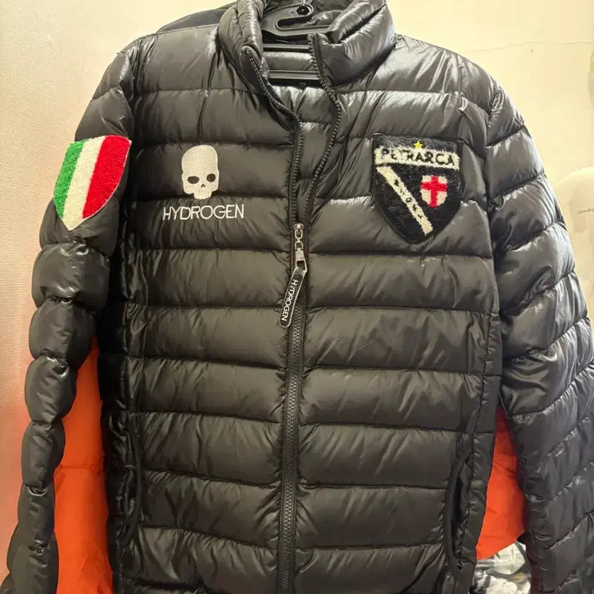 [BUNJANG] HYDROGEN Featherweight Lightweight Padded Jacket / HYDROGEN 깃털 경량패딩