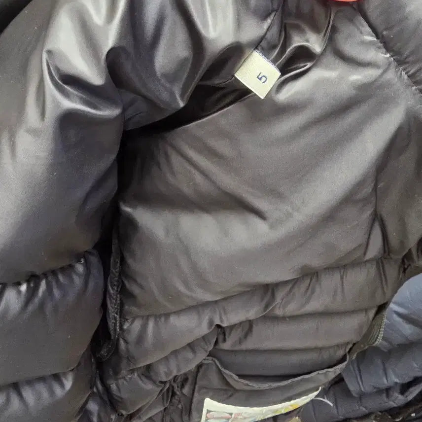 [BUNJANG] Moncler Men's Padded Jacket / 몽클레어 패딩