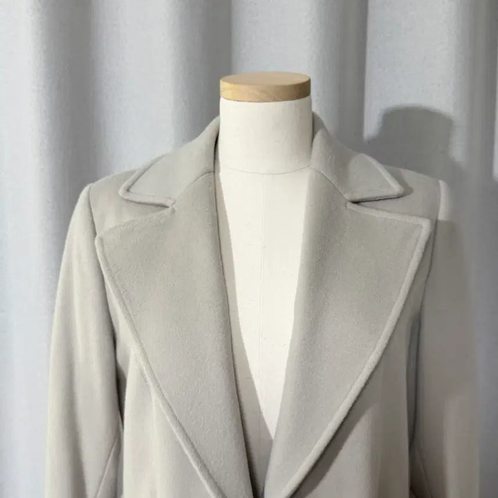 [BUNJANG] CREM38 Julia Redingote Beige Long Coat / [CREM38] 크램38 줄리아 르댕고트 베이지 롱코트 - 미착용 새상품