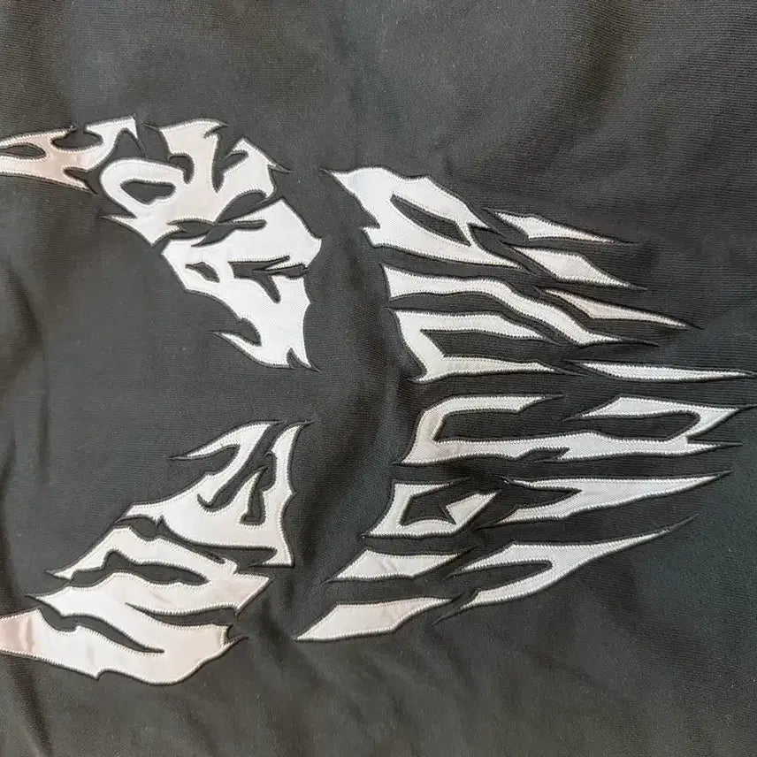 [BUNJANG] VECNA Hoodie (Size L) / 베크나 후드집업 L