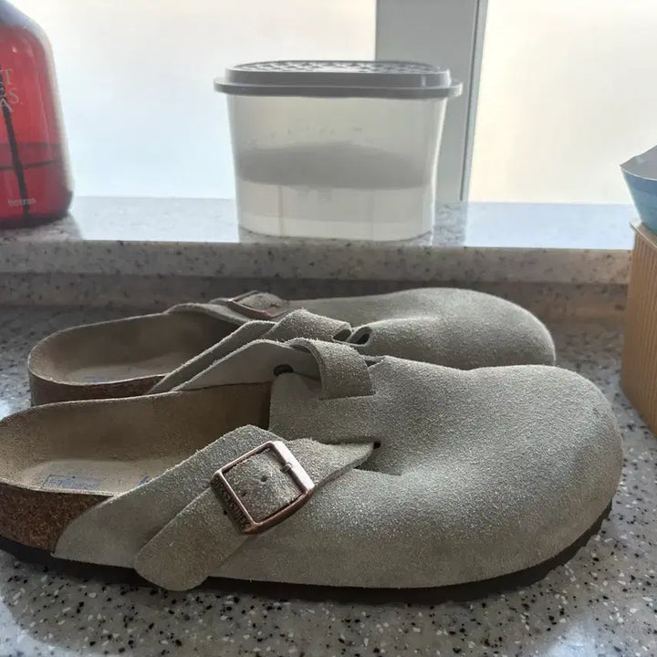 [BUNJANG] Birkenstock Boston Narrow 260 Sandals / [정품/크림구매] 버켄스탁 보스턴 내로우 260 / 박스O / 상태좋음