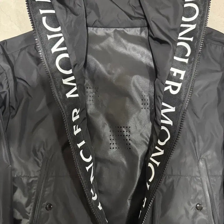 [BUNJANG] Moncler Junichi Windbreaker / [당일출고,3사이즈] 몽클레어 주니치 바람막이