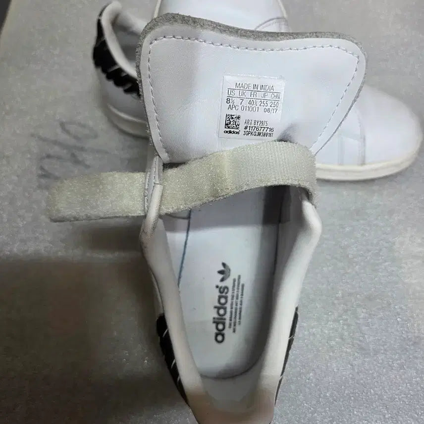 [BUNJANG] Adidas Stan Smith White Sneakers / 아디다스 스탠스미스 찍찍이 화이트