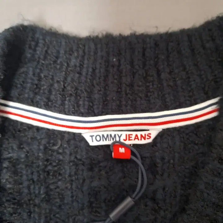 [BUNJANG] Tommy Hilfiger Cable Badge Vest / 타미힐피거 케이블 뱃지 베스트 조끼 새상품 팝니다