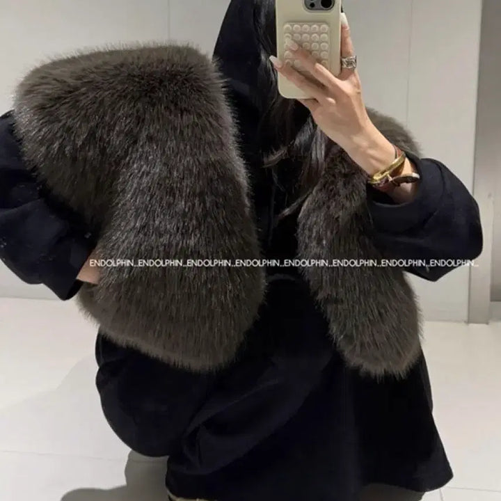 [BUNJANG] Mini Me Fur Vest (Khaki Brown) / 미니미 퍼 조끼(카키브라운 1장)