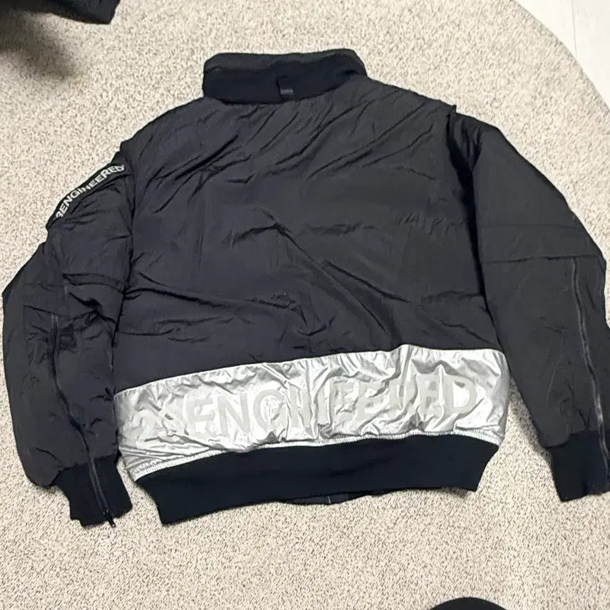 [BUNJANG] Jordan 23 Engineered Reflective Bomber Jacket (S) / [정품] 조던 23 엔지니어드 리플렉티브 항공점퍼 (S/패딩 소재)