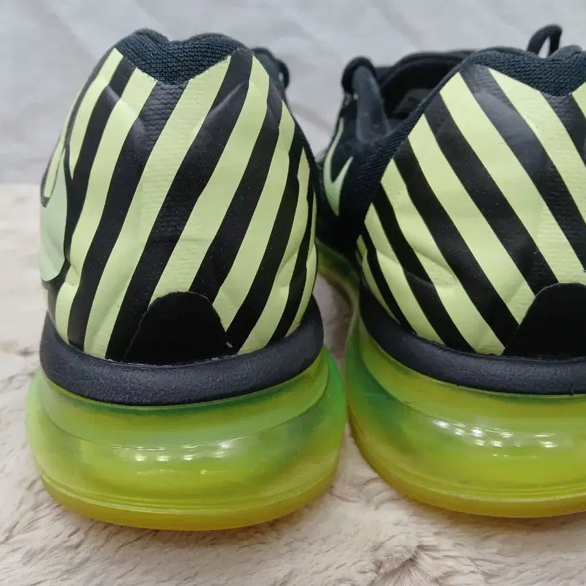 [BUNJANG] Nike Sneakers Black/Lime 285mm / 나이키 운동화 블랙/형광 285사이즈