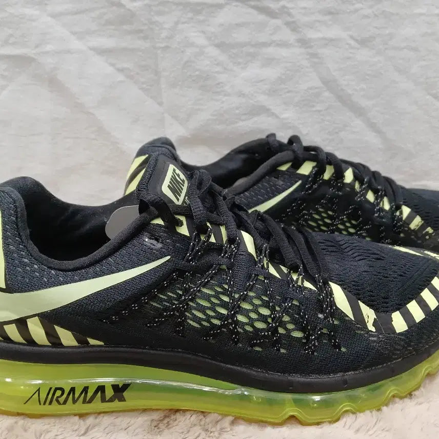 [BUNJANG] Nike Sneakers Black/Lime 285mm / 나이키 운동화 블랙/형광 285사이즈