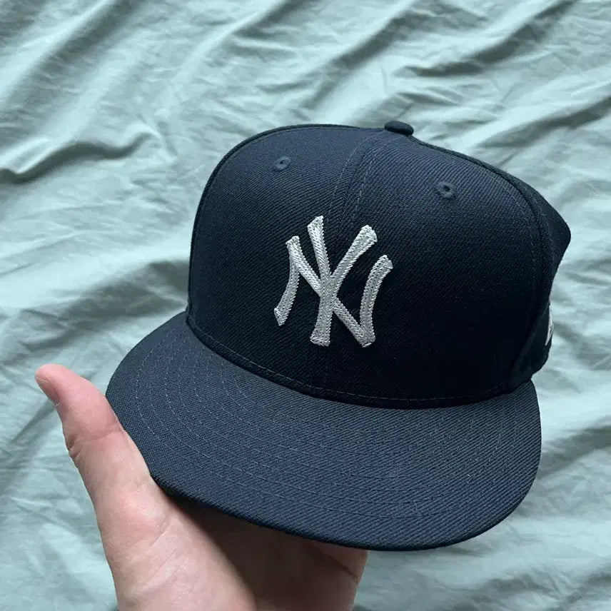 [BUNJANG] thisisneverthat New Era New York Yankees 59FIFTY Classic Navy Snapback / 디스이즈네버댓 x 뉴에라 뉴욕 양키스 59피프티 클래식 네이비 스냅백