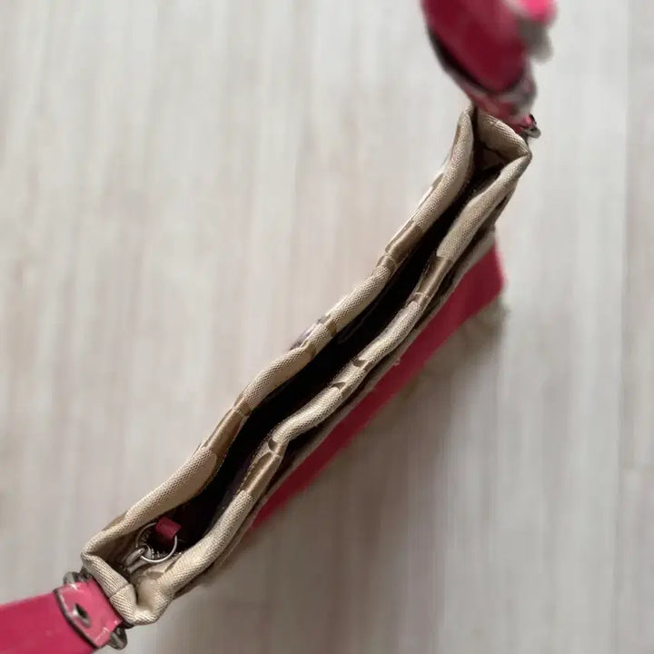 [BUNJANG] Coach Signature Crossbody Bag / 코치 시그니처 크로스백 32*26센치