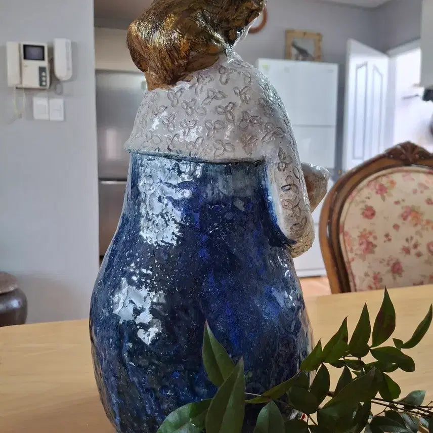 [BUNJANG] Ceramic Woman Statue Vase Ornament / 도자기 항아리든여인상 꽃병조각상 장식품