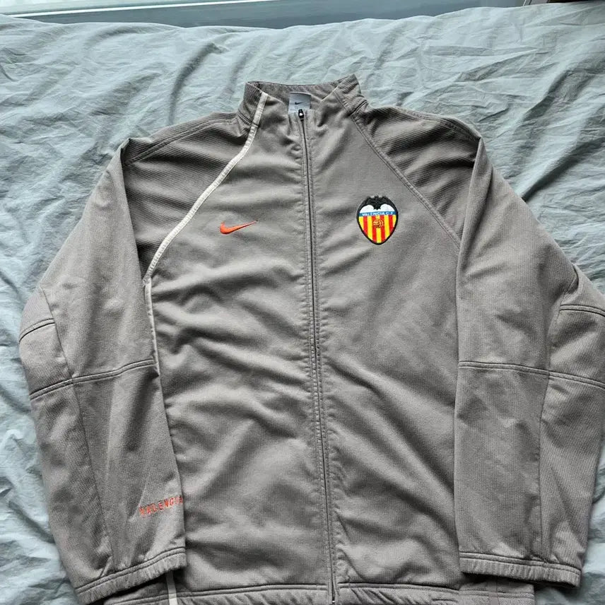 [BUNJANG] Nike Valencia CF Track Jacket Gray / 나이키 발렌시아 CF 트랙 자켓 그레이