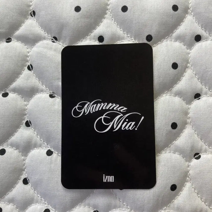 izna 이즈나 방지민 공방포카 not just pretty