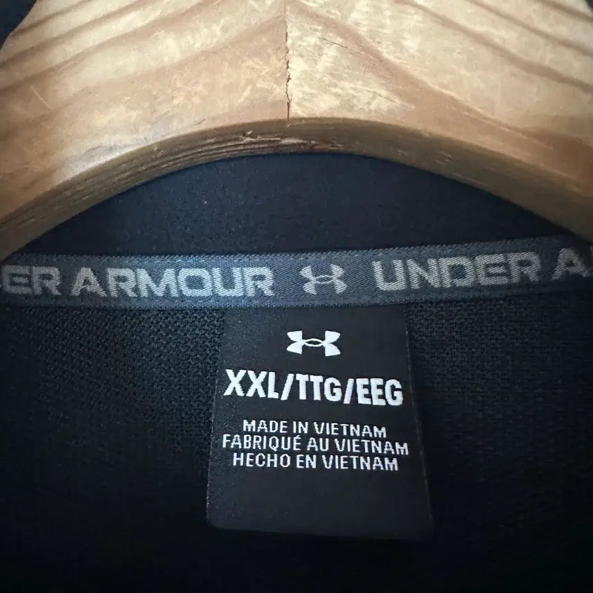 [BUNJANG] Under Armour Polartec Fleece Black Jacket / 2XL 언더아머 폴라텍 플리스 블랙