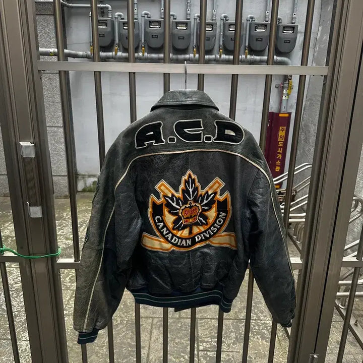 [SOLD OUT] 90s 아비렉스 avirex 캐나디언디비전 하키팀 레더 바시티 자켓