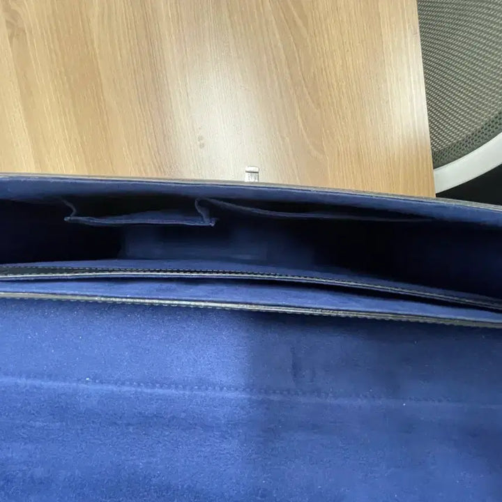 [BUNJANG] ST Dupont Black Leather Briefcase / 에스티 듀퐁 블랙 가죽 서류 가방