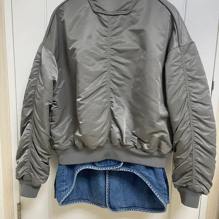 [BUNJANG] Juun.J MA-1 Bomber Jacket (Size 48) / 준지 ma-1 마원 자켓 48 팝니다