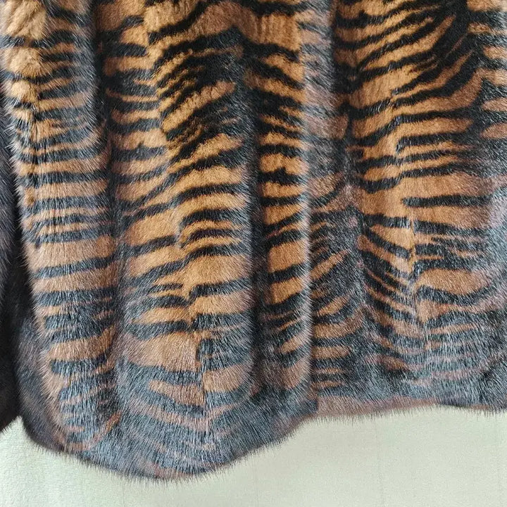 [BUNJANG] Dongwoo Fur Zebra Mink Coat / 동우모피  사가밍크 지브라 통밍크코트  55~77초