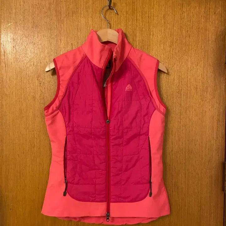 [BUNJANG] Nike ACG Pink Vest / 나이키 ACG 핑크 조끼