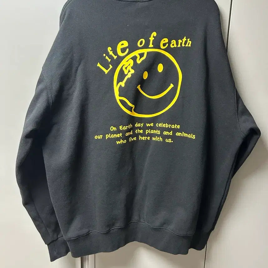 [BUNJANG] Travel Black Large Size Sweatshirt / 트래블 맨투맨 블랙 라지사이즈 팔아요