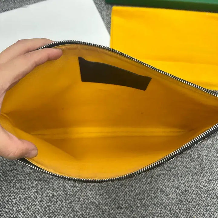 [SOLD OUT] {정품} 고야드 클러치 mgm 블랙