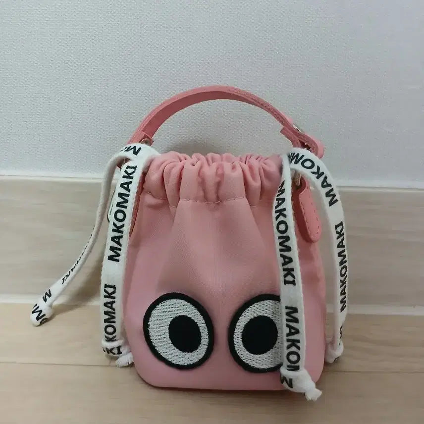 [BUNJANG] Makomaki Eye Ball Mini Bucket Bag / 마코마키 눈알 미니 복조리백 핑크