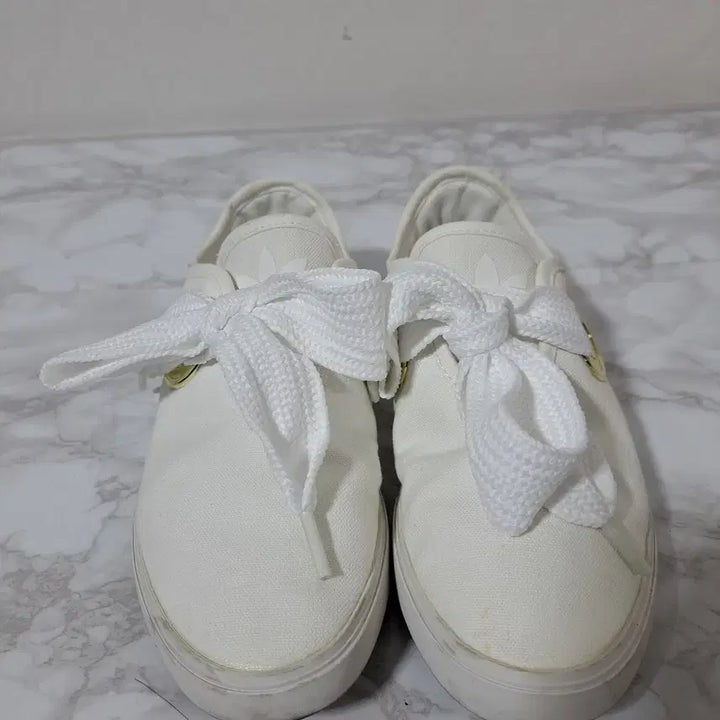 [BUNJANG] Adidas Sleek Low Women's Sneakers / 아디다스 슬릭로우 여성 운동화 245 (신1049)