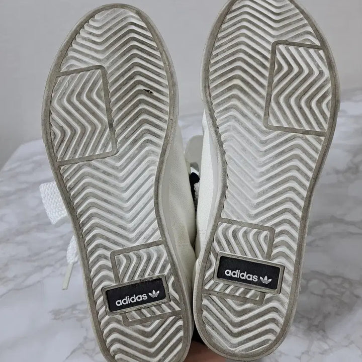 [BUNJANG] Adidas Sleek Low Women's Sneakers / 아디다스 슬릭로우 여성 운동화 245 (신1049)