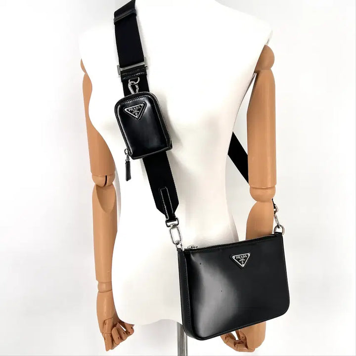 [BUNJANG] Prada Brushed Triangle Logo Crossbody Bag (2VH129) / [정품] 프라다 브러시드 삼각로고 크로스백 블랙 (2VH129)