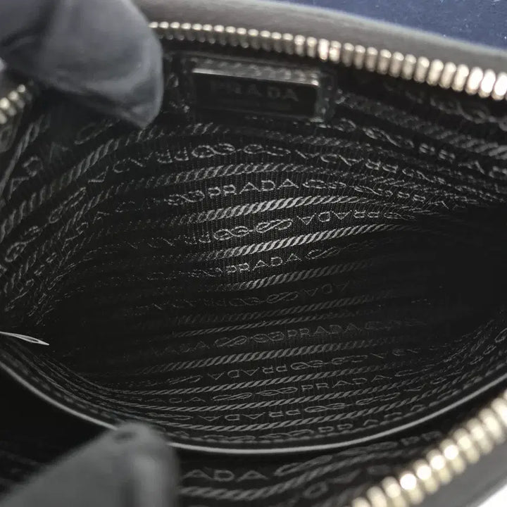 [BUNJANG] Prada Brushed Triangle Logo Crossbody Bag (2VH129) / [정품] 프라다 브러시드 삼각로고 크로스백 블랙 (2VH129)