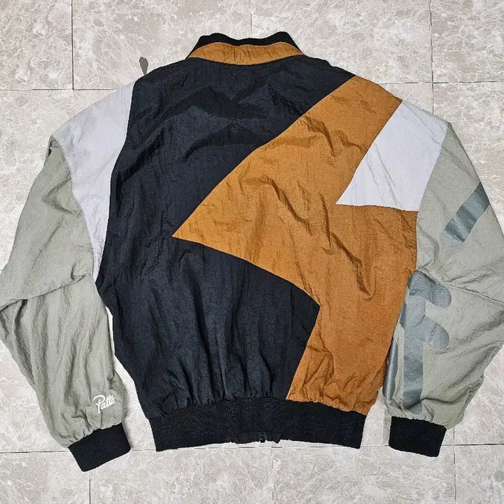[BUNJANG] Nike Jordan Patta Track Jacket (Multi) - Size S / 나이키 조던 파타 트랙 자켓 멀티 S