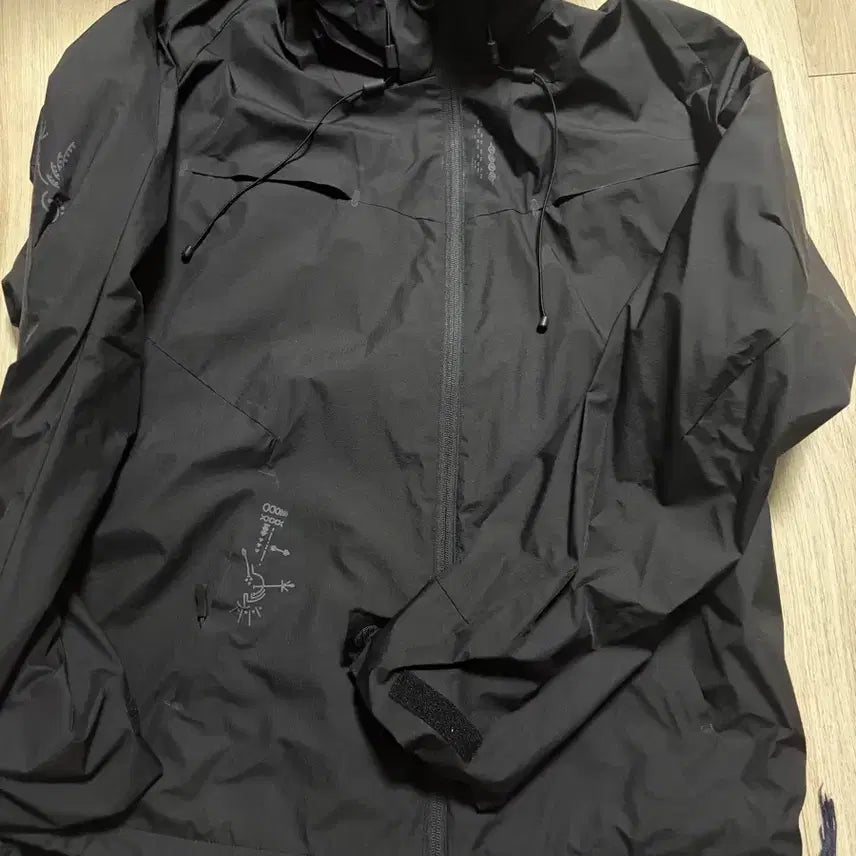 [BUNJANG] Hyein Seo Hard Shell Jacket / 혜인서 hyein seo 하드쉘 자켓