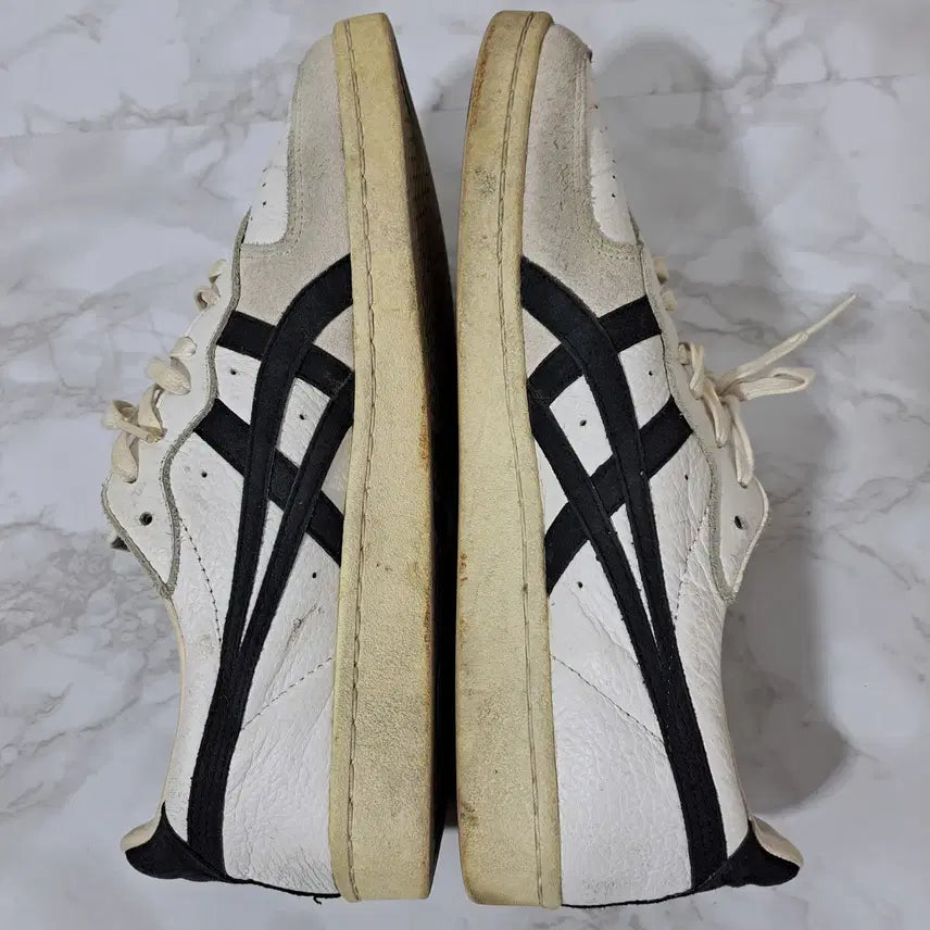 [SOLD OUT] 오니츠카타이거 남성 운동화 275 (신1024)