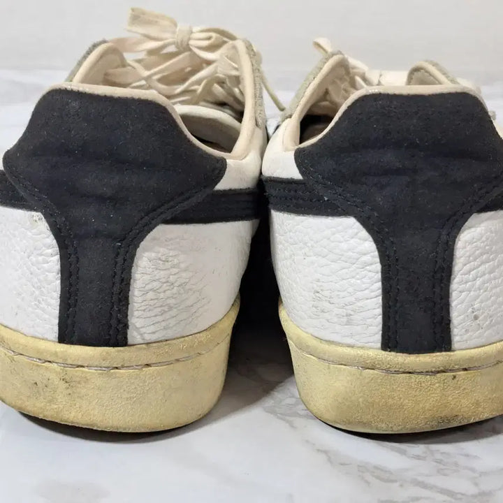 [SOLD OUT] 오니츠카타이거 남성 운동화 275 (신1024)