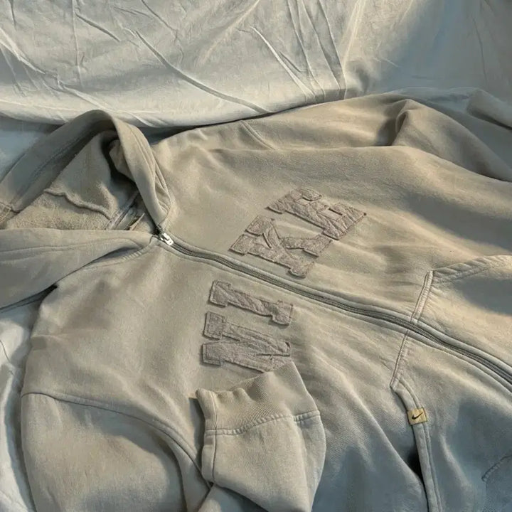 [BUNJANG] Nike Vintage Patch Logo Hoodie Zip-up / 나이키 빈티지 패치로고 후드집업