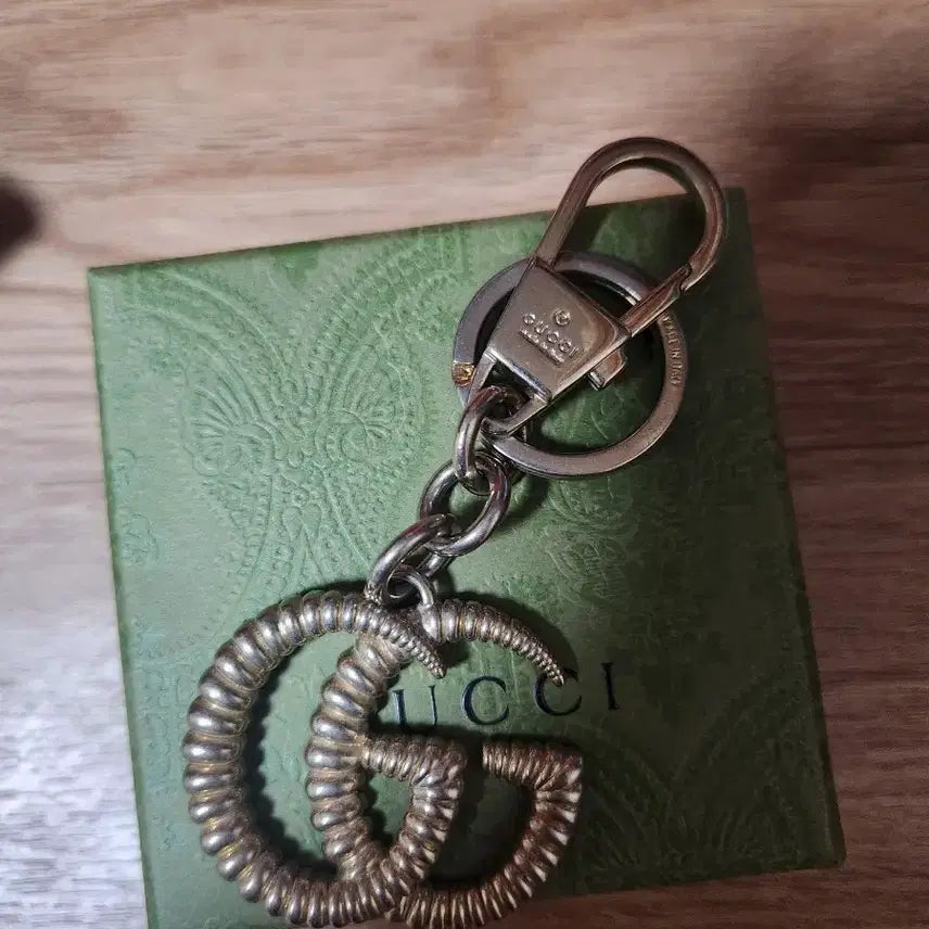 [BUNJANG] Gucci GG Logo Vintage Keyring / 구찌 GG 키링