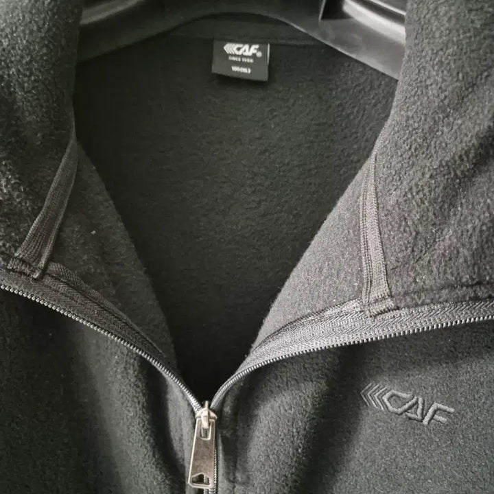 [BUNJANG] LeCAF Winter Fleece T-shirt / 르까프 겨울 후드무 티셔츠(새상품)