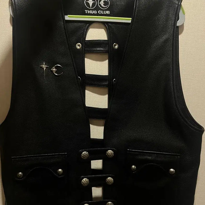 [BUNJANG] Thug Club Goat Skin Leather Vest / 새상품) 떠그클럽 레더조끼 3사|Goat skin Leather Vest