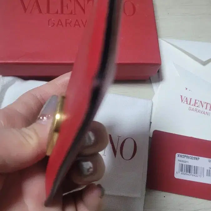 [BUNJANG] Valentino Garavani Card Wallet Red / 발렌티노 가라바니 카드지갑 레드
