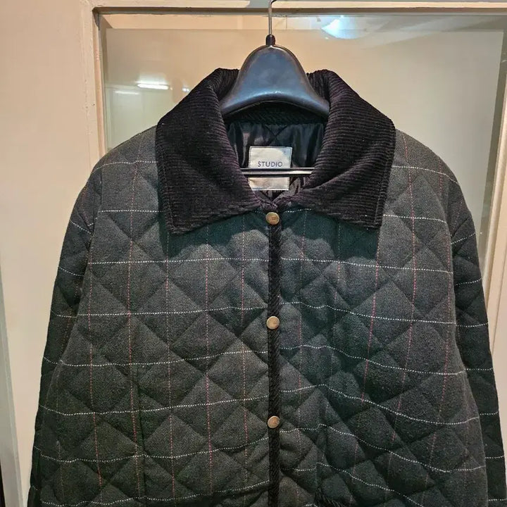 [BUNJANG] Studio Tomboy Corduroy Collar Quilted Padding Jacket / 스튜디오톰보이 코듀로이카라퀼팅 패딩자켓 F