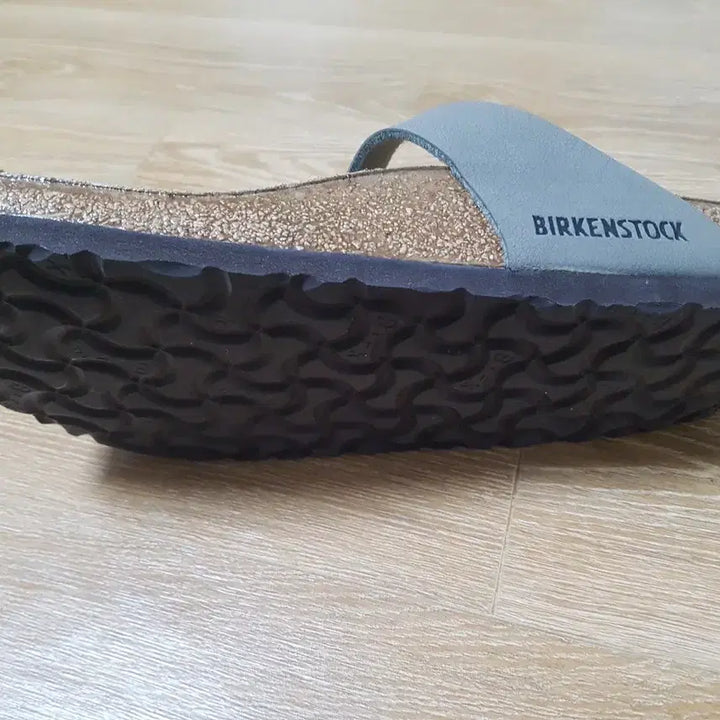 [BUNJANG] Birkenstock Gizeh BFBC Stone Regular 240 Size / 새상품 버켄스탁 지제 BFBC 스톤레귤러 240사이즈