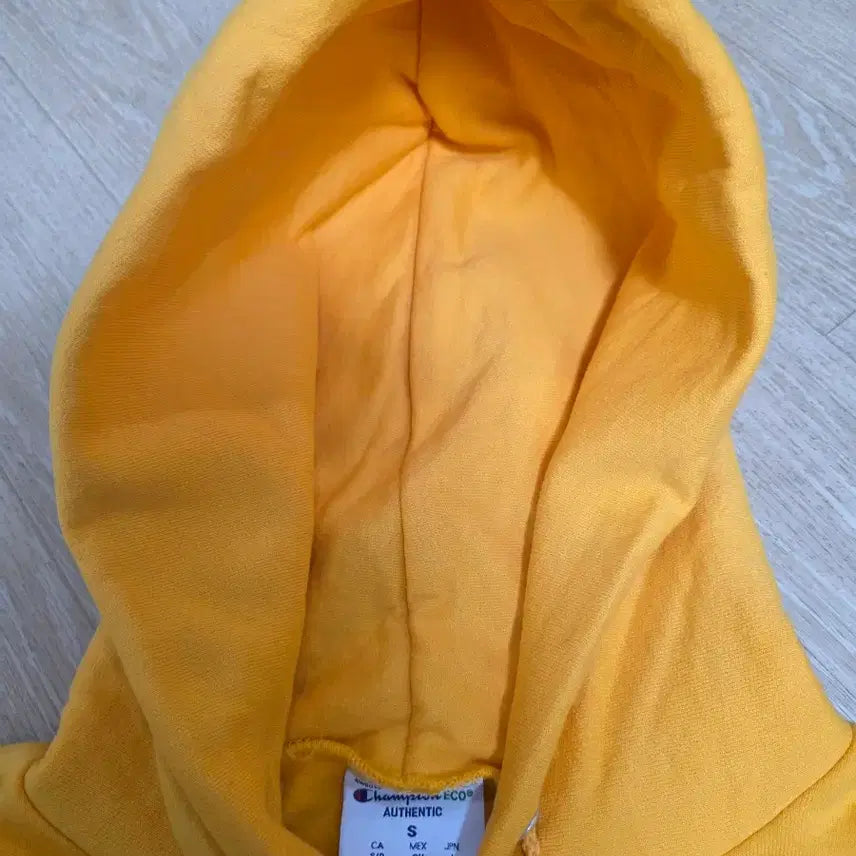 [BUNJANG] Champion Yellow Hoodie (Size S) / 챔피온 기모 후드티 옐로우 S